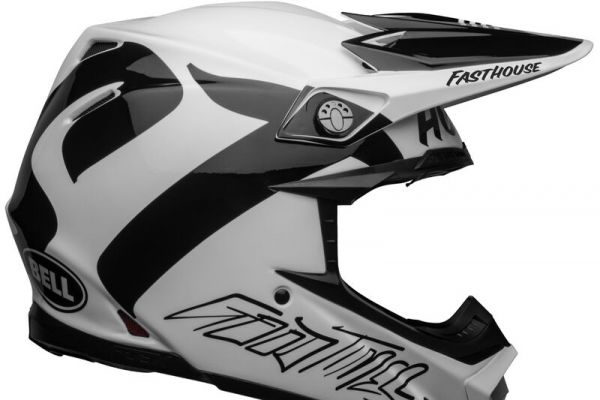 bell-moto-9-flex-carbon-dirt-motorcycle-helmet-fasthouse-newhall-gloss-white-black-right292360C6-DEDC-B076-6B05-740AC953A0DB.jpg